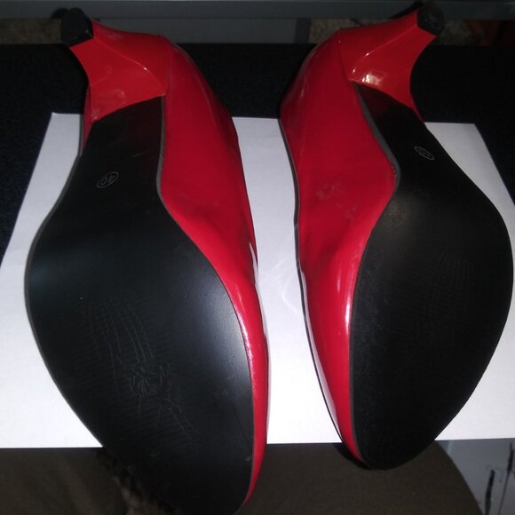 Feifan Asian size 40 / USA size 8 red shoes - Picture 4 of 4